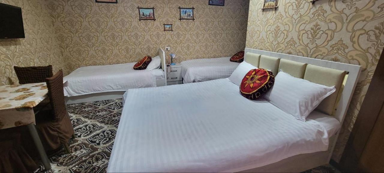 Imran&Bek Hotel Samarkand Bagian luar foto