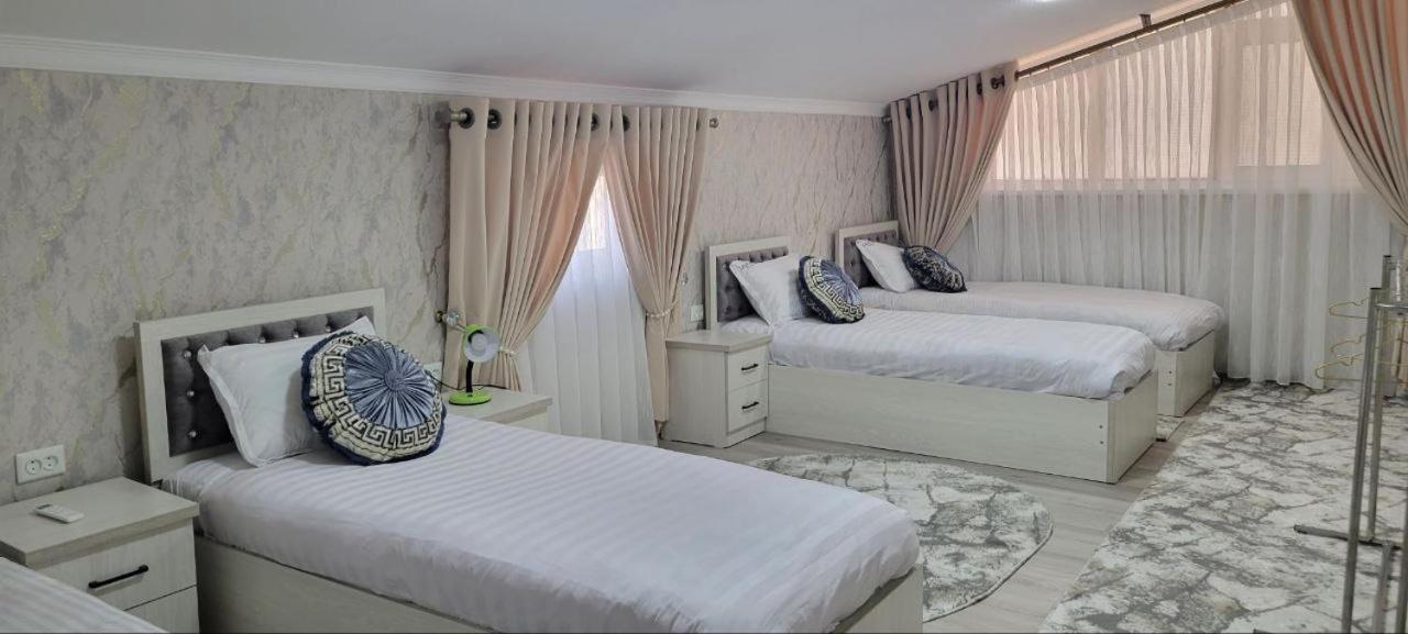 Imran&Bek Hotel Samarkand Bagian luar foto